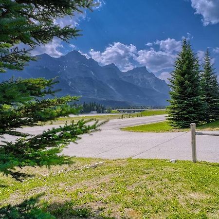 5 Mins To Banff - Cozy Townhome 2Br&2Bath - Banff Pass Included Canmore Exterior foto