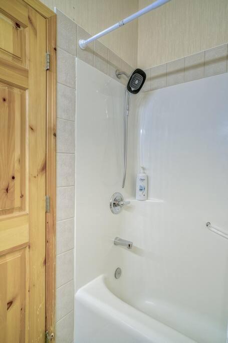 5 Mins To Banff - Cozy Townhome 2Br&2Bath - Banff Pass Included Canmore Exterior foto