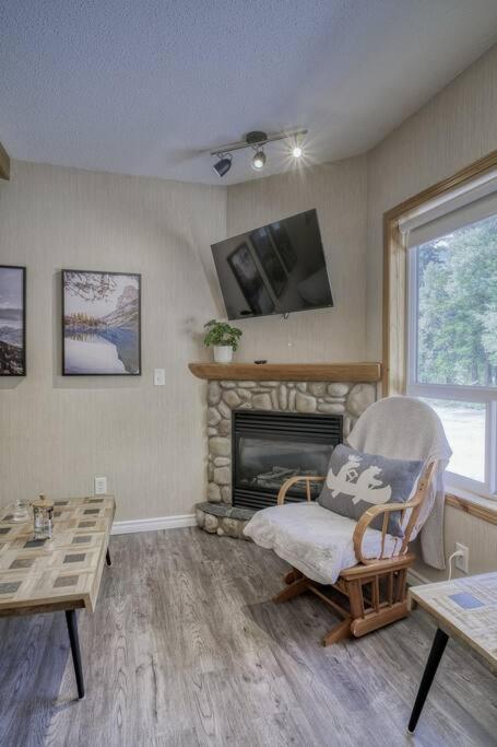 5 Mins To Banff - Cozy Townhome 2Br&2Bath - Banff Pass Included Canmore Exterior foto