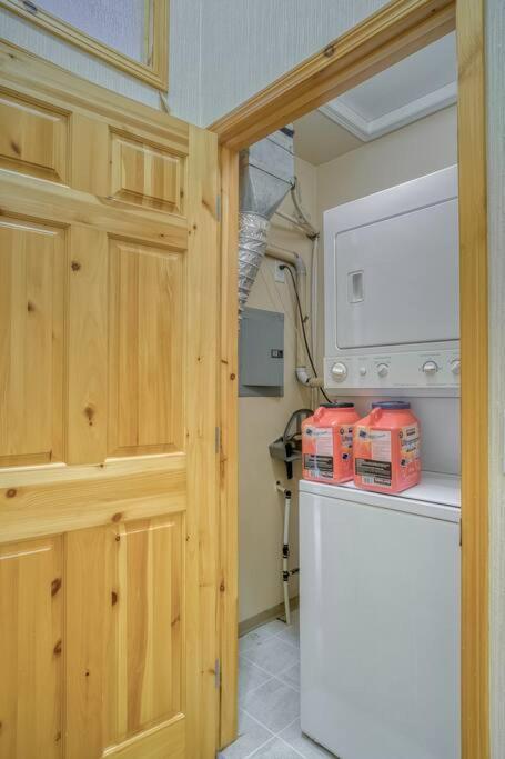 5 Mins To Banff - Cozy Townhome 2Br&2Bath - Banff Pass Included Canmore Exterior foto